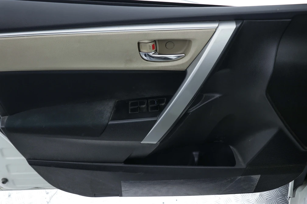 خرید و فروش تویوتا کرولا GLI - فول مدل 2015 نقد و اقساط خرید و فروش تویوتا کرولا GLI - فول مدل 2015 نقد و اقساط