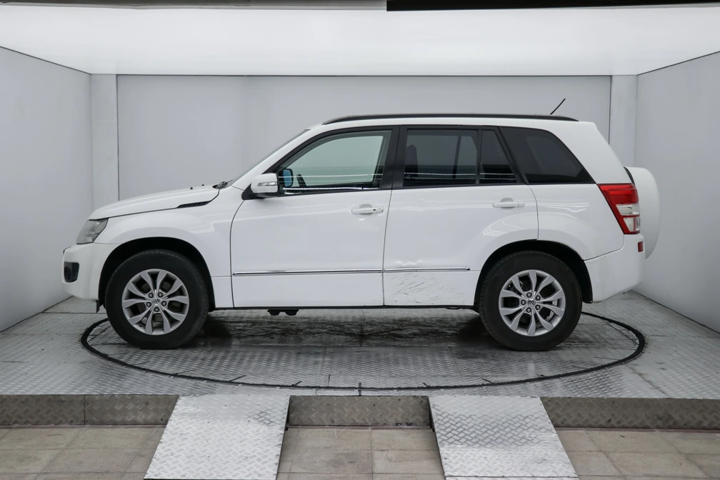 خرید و فروش سوزوکی گرند ویتارا مونتاژ 2400 - دنده ای کلاس 8 مدل 1396 نقد و اقساط خرید و فروش سوزوکی گرند ویتارا مونتاژ 2400 - دنده ای کلاس 8 مدل 1396 نقد و اقساط