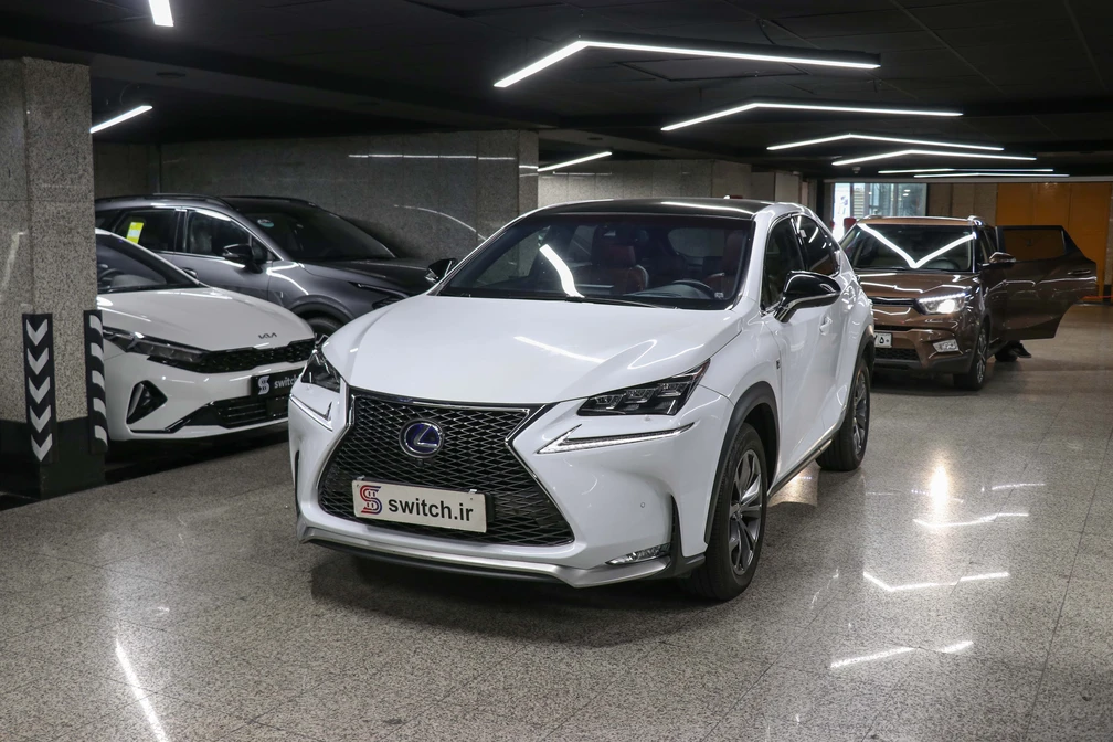 خرید و فروش لکسوس NX هیبرید 300H - F SPORT - هفت کلید - سقف پاناروما مدل 2017 نقد و اقساط