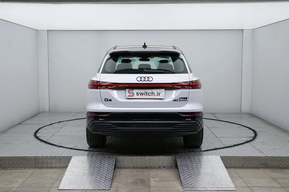 خرید و فروش آئودی q5etron بلک پکیج - فول مدل 2024 نقد و اقساط