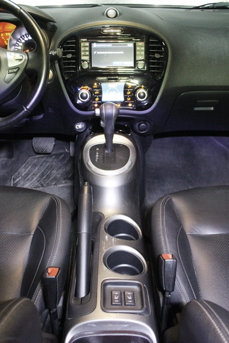 خرید و فروش نیسان جوک اسکای پک مدل 2017 نقد و اقساط