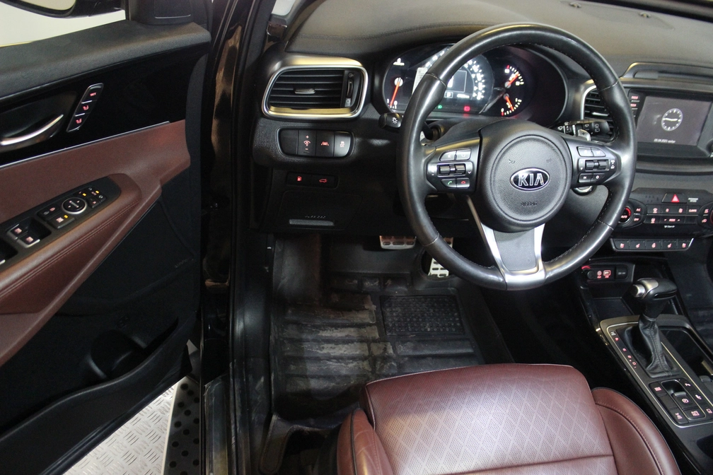 خرید و فروش کیا سورنتو UM - GT LINE - فول مدل 2017 نقد و اقساط خرید و فروش کیا سورنتو UM - GT LINE - فول مدل 2017 نقد و اقساط