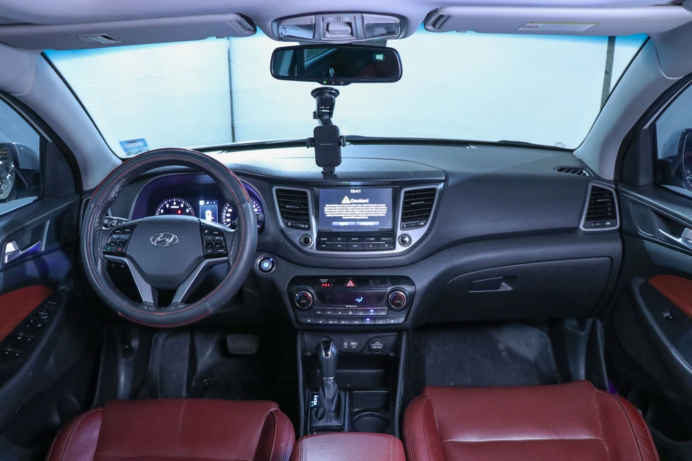 خرید و فروش هیوندای توسان (ix35) TL - دو دیفرانسیل - فول - تک رادار مدل 2017 نقد و اقساط خرید و فروش هیوندای توسان (ix35) TL - دو دیفرانسیل - فول - تک رادار مدل 2017 نقد و اقساط