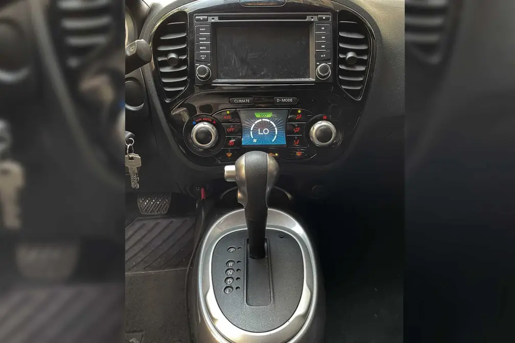 خرید و فروش نیسان جوک اسکای پک مدل 2017 نقد و اقساط