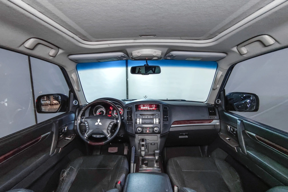 خرید و فروش میتسوبیشی پاجرو دو در فول مدل 2007 نقد و اقساط