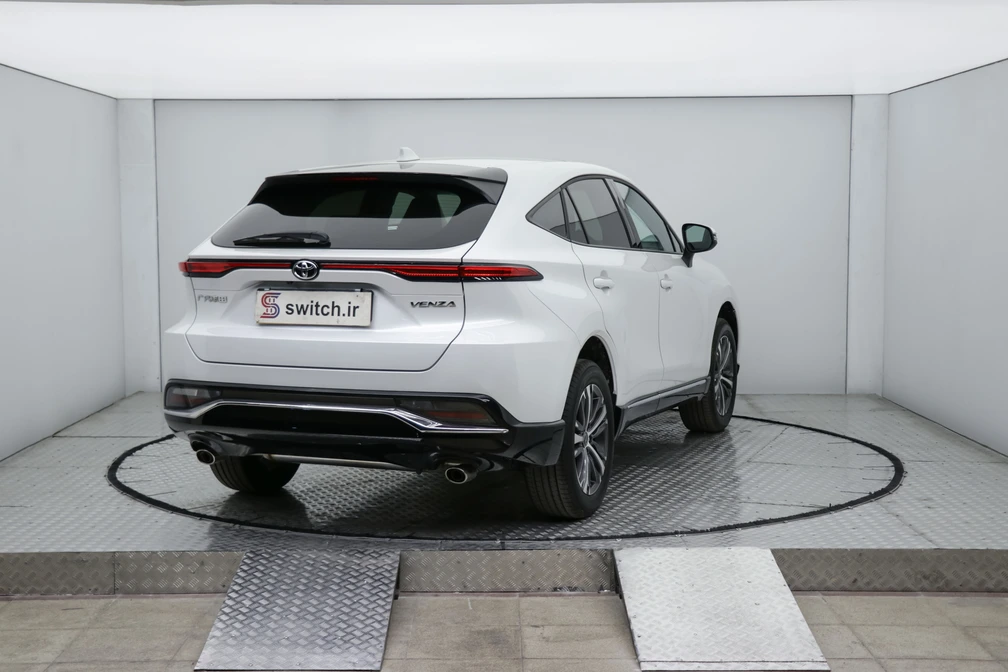 خرید و فروش تویوتا ونزا نیمه فول مدل 2024 نقد و اقساط خرید و فروش تویوتا ونزا نیمه فول مدل 2024 نقد و اقساط