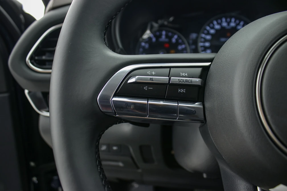 خرید و فروش مزدا CX-30 فول مدل 2024 نقد و اقساط