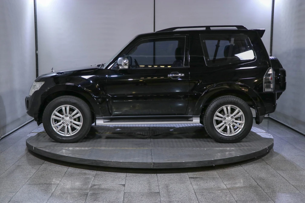 خرید و فروش میتسوبیشی پاجرو دو در فول مدل 2007 نقد و اقساط