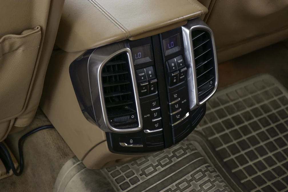 خرید و فروش پورشه کاین S مدل 2012 نقد و اقساط