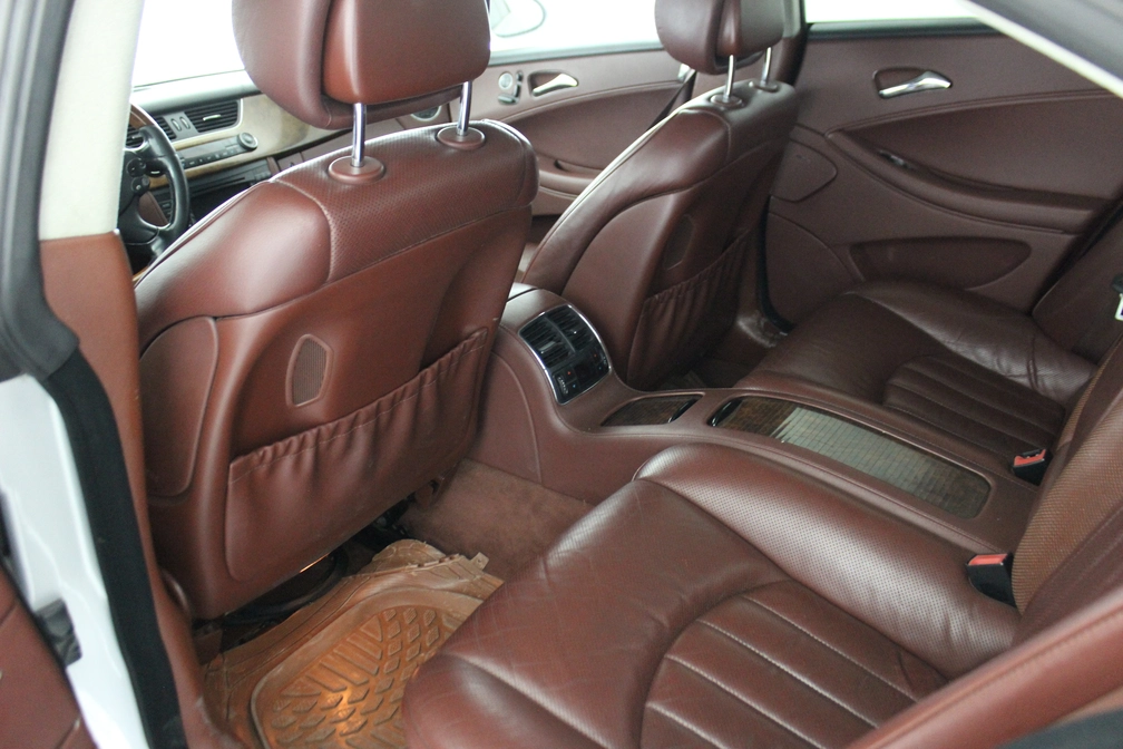 خرید و فروش بنز کلاس CLS 350 - فول مدل 2006 نقد و اقساط