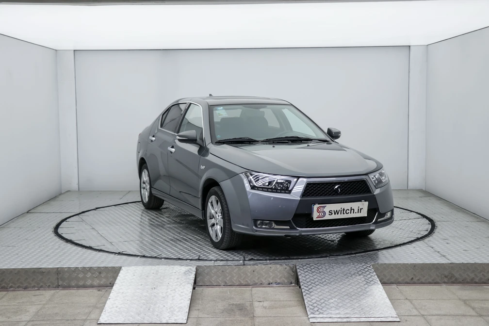 خرید و فروش ایران خودرو دنا پلاس توربو اتوماتیک مدل 1401 نقد و اقساط