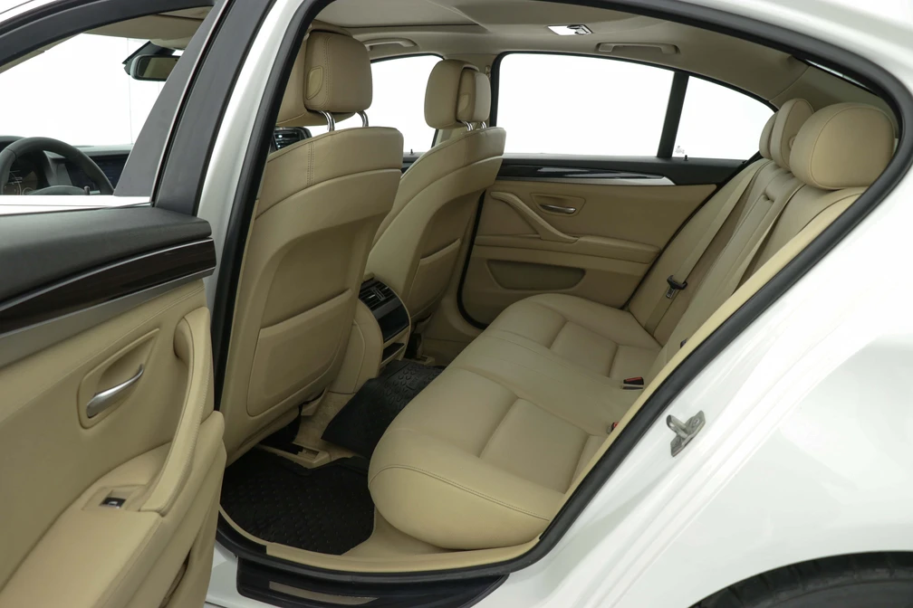 خرید و فروش ب ام و سری 5 528i - فول مدل 2013 نقد و اقساط خرید و فروش ب ام و سری 5 528i - فول مدل 2013 نقد و اقساط