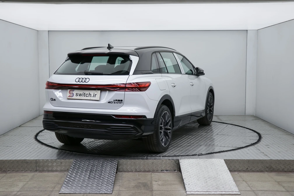 خرید و فروش آئودی q5etron بلک پکیج - فول مدل 2024 نقد و اقساط