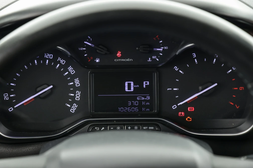 خرید و فروش سیتروئن C3 (مونتاژ) فول فاقد گرمکن صندلی مدل 1398 نقد و اقساط خرید و فروش سیتروئن C3 (مونتاژ) فول فاقد گرمکن صندلی مدل 1398 نقد و اقساط