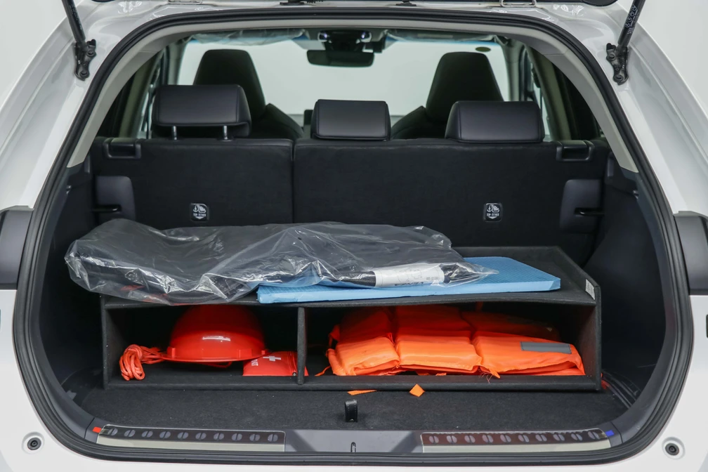 خرید و فروش تویوتا ونزا نیمه فول مدل 2024 نقد و اقساط خرید و فروش تویوتا ونزا نیمه فول مدل 2024 نقد و اقساط