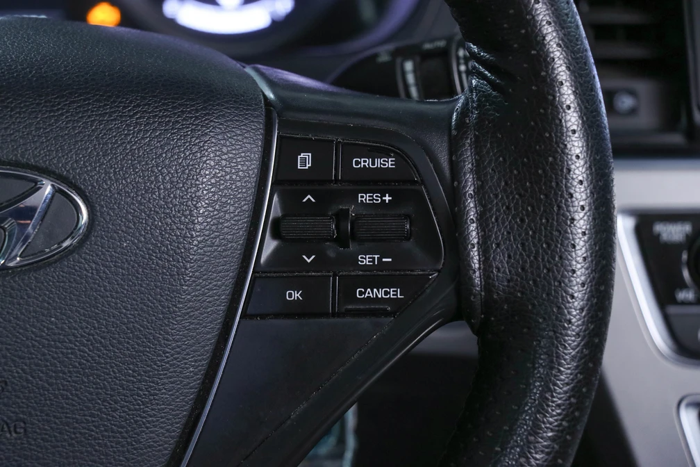 خرید و فروش هیوندای سوناتا هیبرید GLS PLUS  مدل 2017 نقد و اقساط