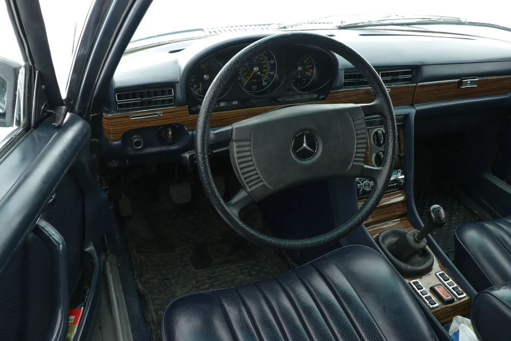 خرید و فروش بنز کلاس S S280 W116 دنده ای مدل 1974 نقد و اقساط