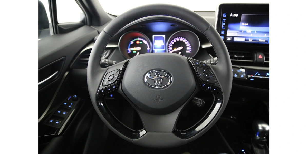 خرید و فروش تویوتا CHR هیبرید لانژ مدل 2017 نقد و اقساط