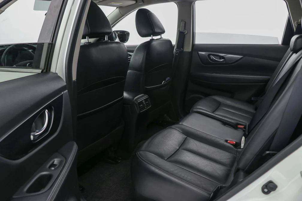 خرید و فروش نیسان ایکس تریل فول مدل 2016 نقد و اقساط خرید و فروش نیسان ایکس تریل فول مدل 2016 نقد و اقساط