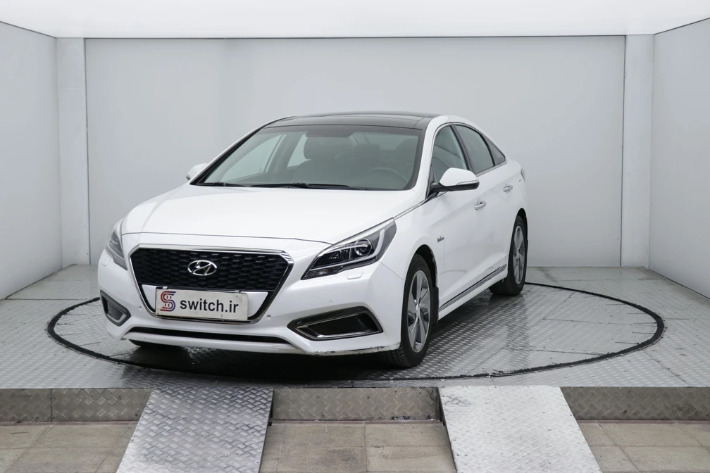 خرید و فروش هیوندای سوناتا هیبرید GLS PLUS  مدل 2017 نقد و اقساط