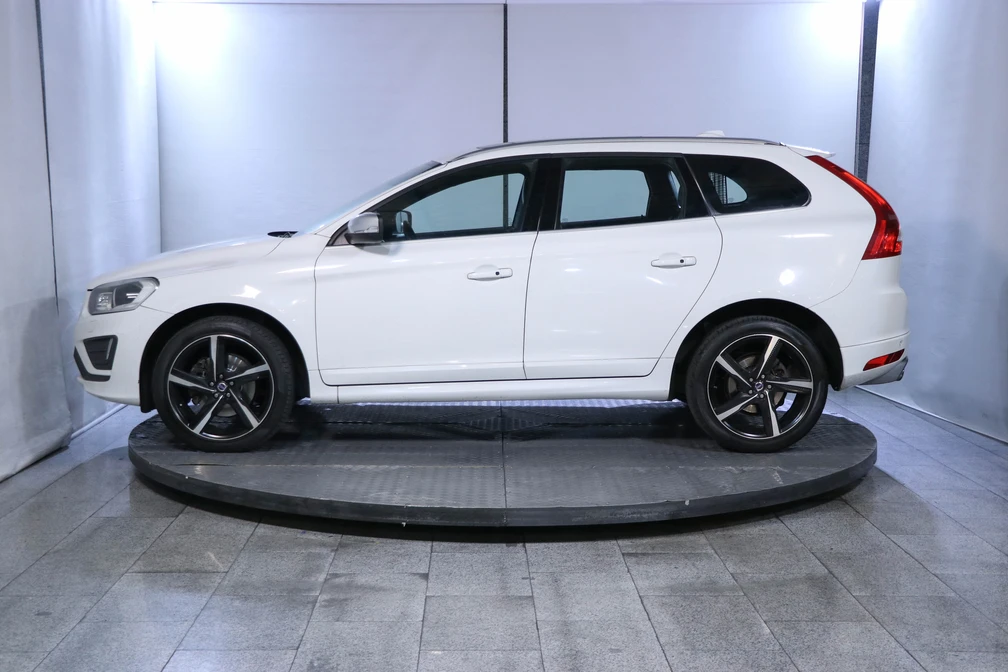 خرید و فروش ولوو XC60 R دیزاین مدل 2014 نقد و اقساط