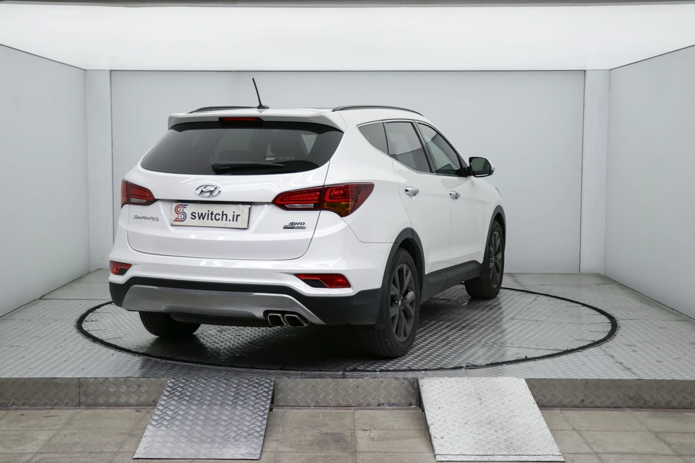 خرید و فروش هیوندای سانتافه (ix45) DM - 2400 - MPI - دو دیفرانسیل - فول مدل 2016 نقد و اقساط