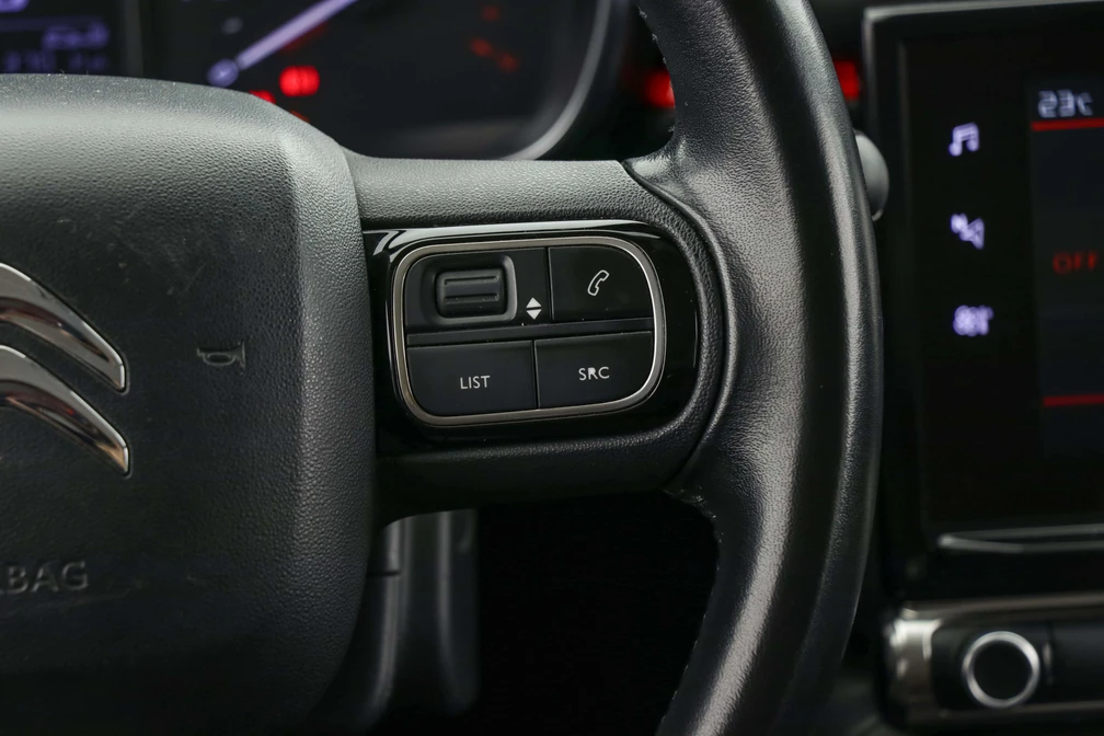 خرید و فروش سیتروئن C3 (مونتاژ) فول فاقد گرمکن صندلی مدل 1398 نقد و اقساط خرید و فروش سیتروئن C3 (مونتاژ) فول فاقد گرمکن صندلی مدل 1398 نقد و اقساط