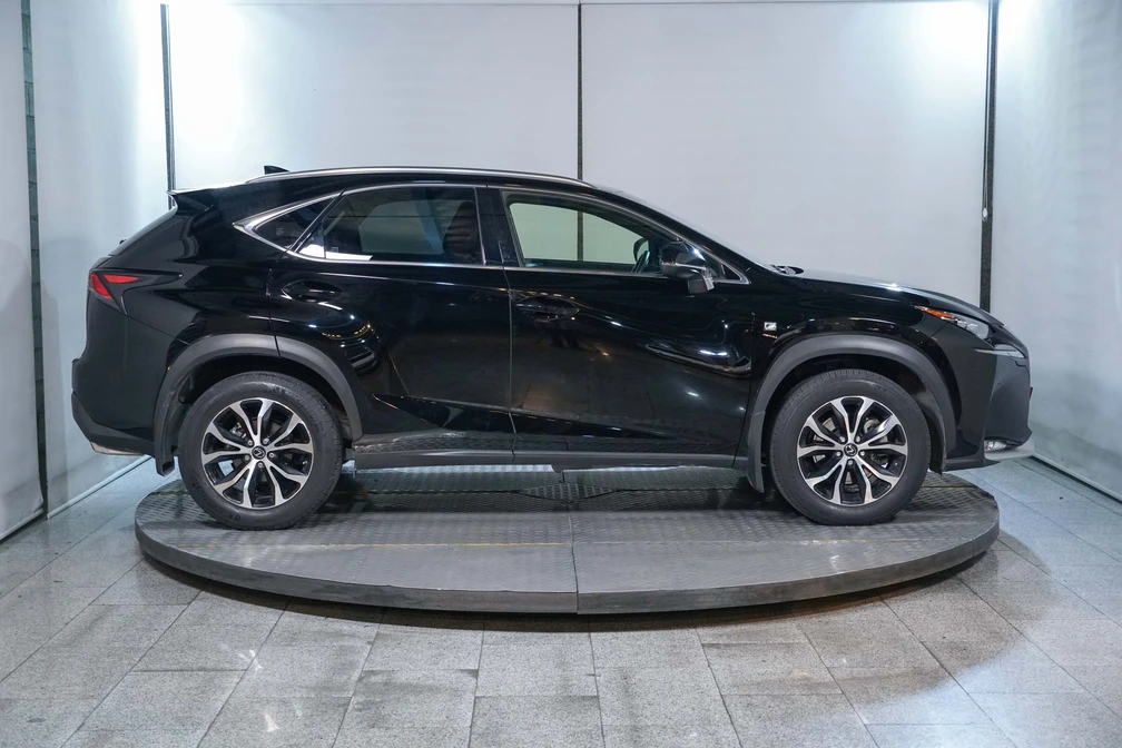 خرید و فروش لکسوس NX 200T - F SPORT - هفت کلید - سقف فلز مدل 2016 نقد و اقساط