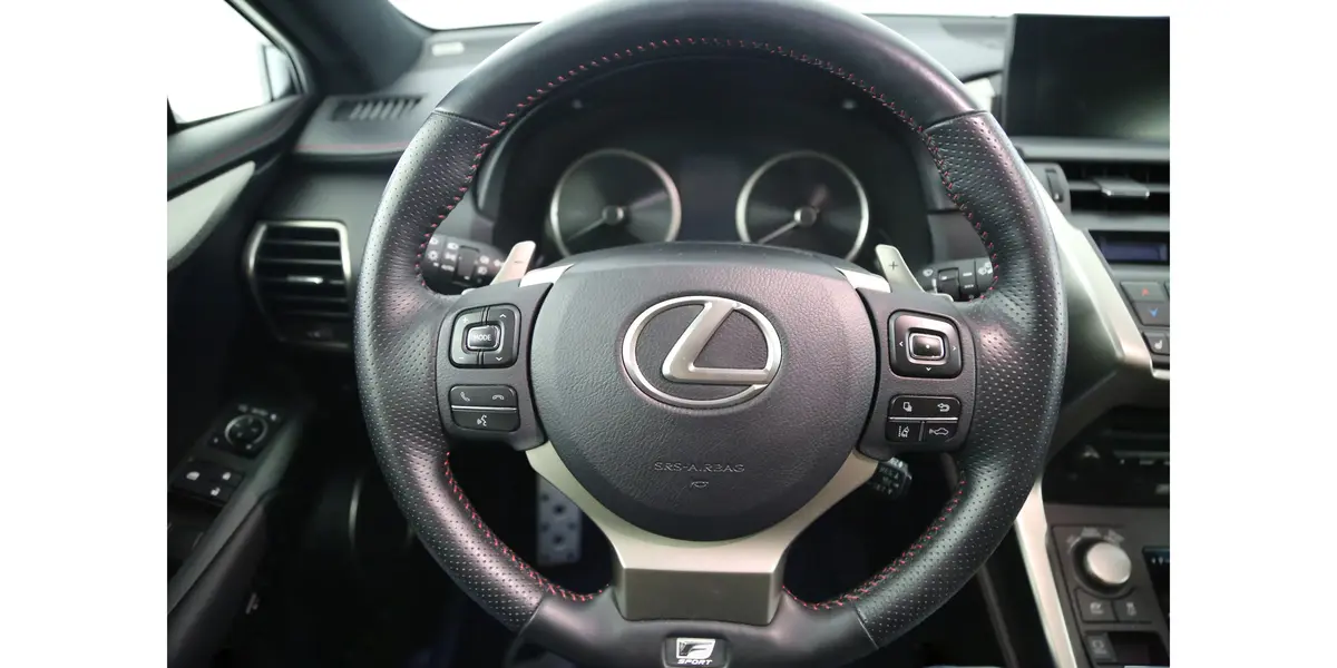 خرید و فروش لکسوس NX 200T - F SPORT - هفت کلید - سقف پاناروما مدل 2017 نقد و اقساط