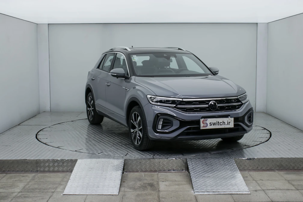 خرید و فروش فولکس T-ROC 300 مدل 2025 نقد و اقساط