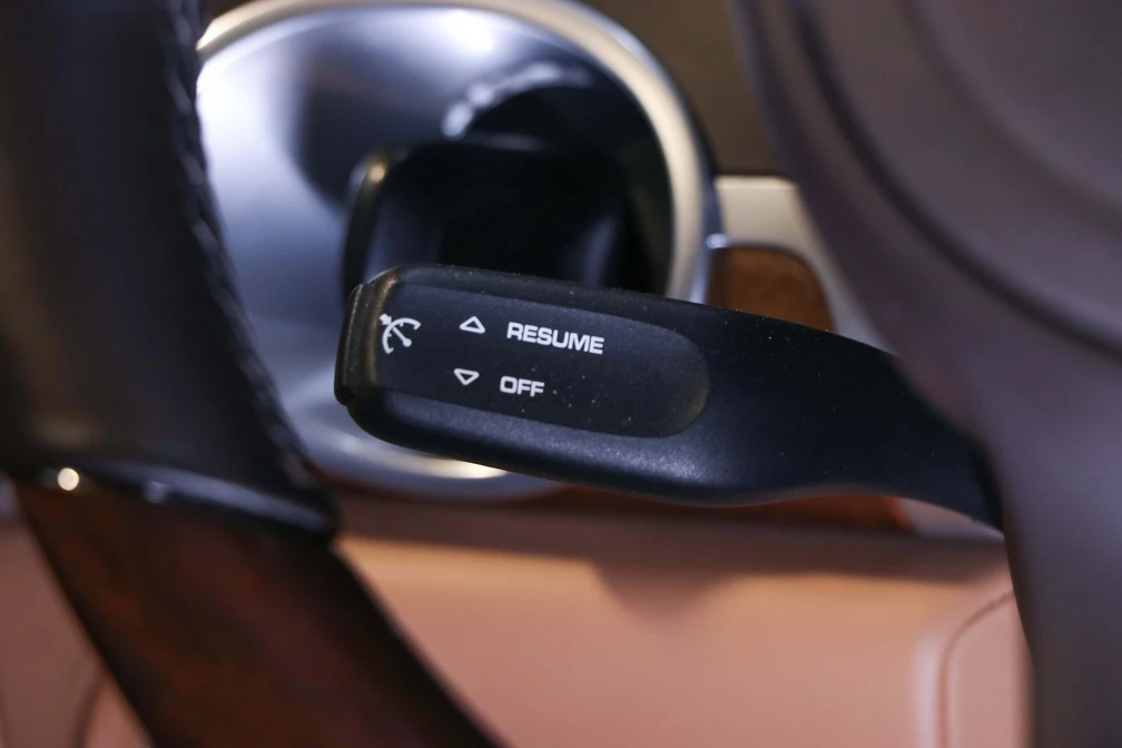 خرید و فروش پورشه کاین شش سیلندر مدل 2013 نقد و اقساط