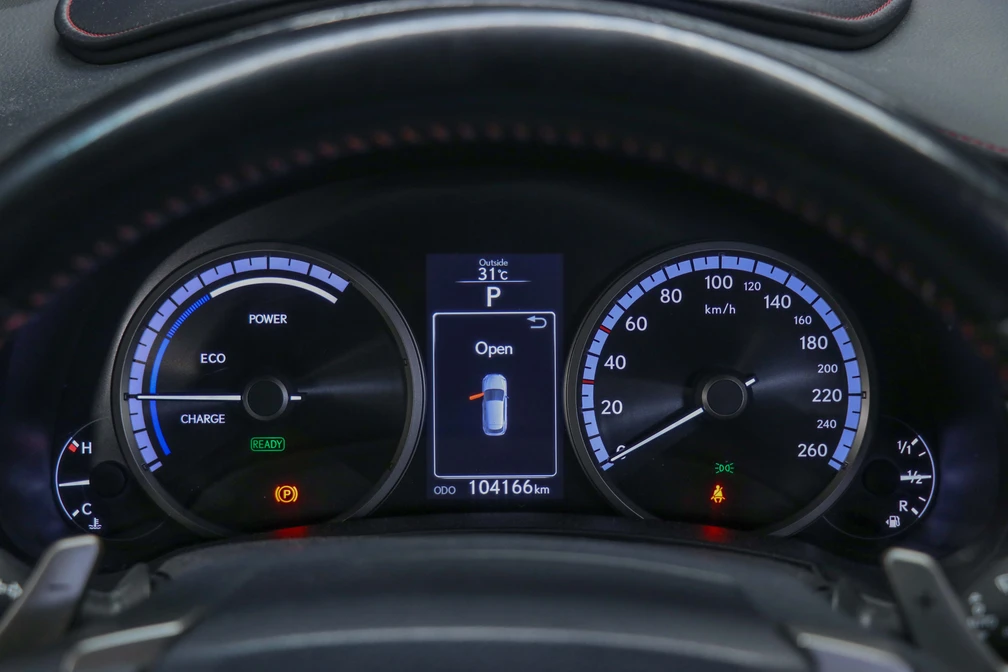 خرید و فروش لکسوس NX هیبرید 300H - F SPORT - هفت کلید - سقف پاناروما مدل 2017 نقد و اقساط