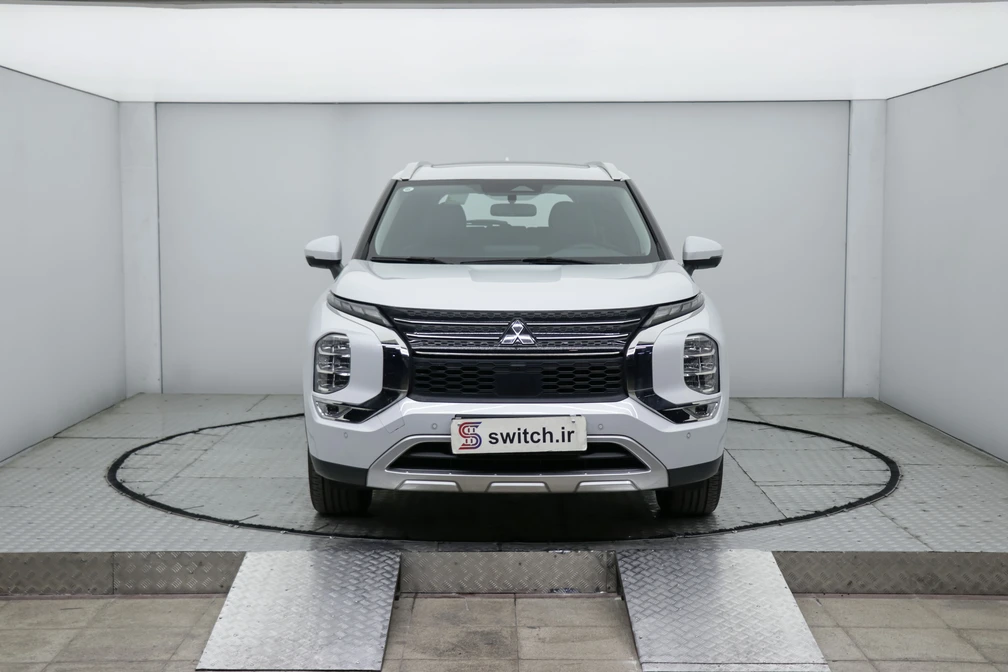 خرید و فروش میتسوبیشی اوتلندر H لاین دو دیفرانسیل مدل 2023 نقد و اقساط