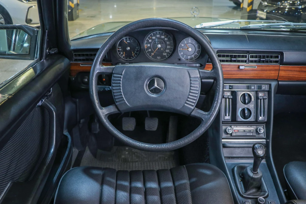 خرید و فروش بنز کلاس S 350 SE مدل 1977 نقد و اقساط