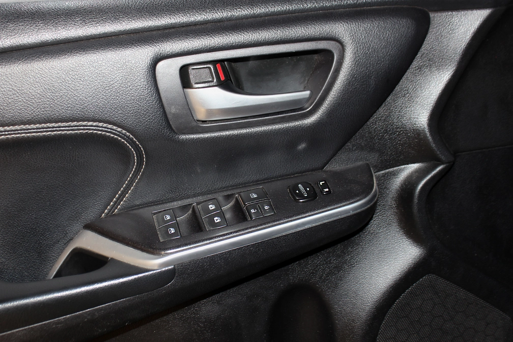 خرید و فروش تویوتا کمری هیبرید XLE - سفارش آمریکا مدل 2016 نقد و اقساط