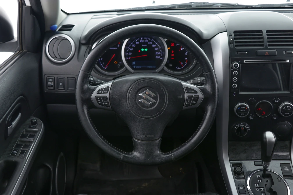 خرید و فروش سوزوکی گرند ویتارا مونتاژ 2400 - دنده ای کلاس 8 مدل 1396 نقد و اقساط خرید و فروش سوزوکی گرند ویتارا مونتاژ 2400 - دنده ای کلاس 8 مدل 1396 نقد و اقساط