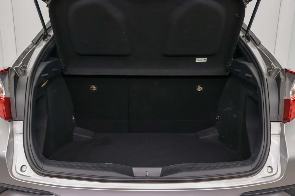 خرید و فروش تویوتا CHR هیبرید لانژ مدل 2017 نقد و اقساط