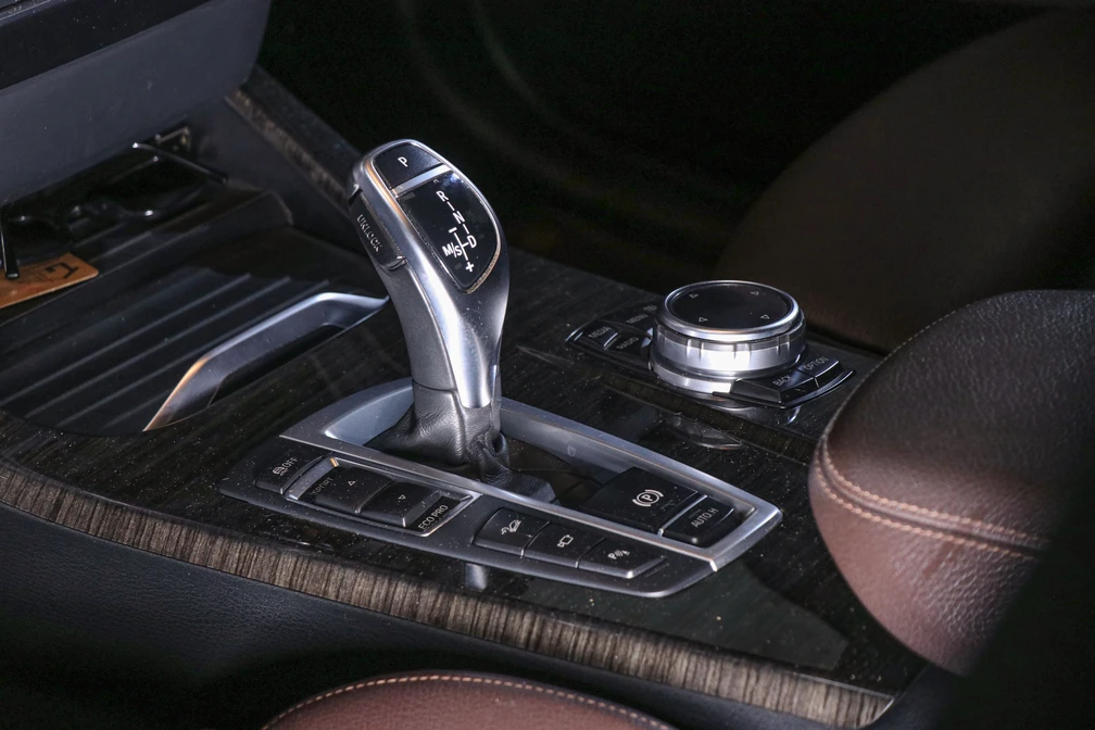 خرید و فروش ب ام و X3 28 - فول مدل 2015 نقد و اقساط