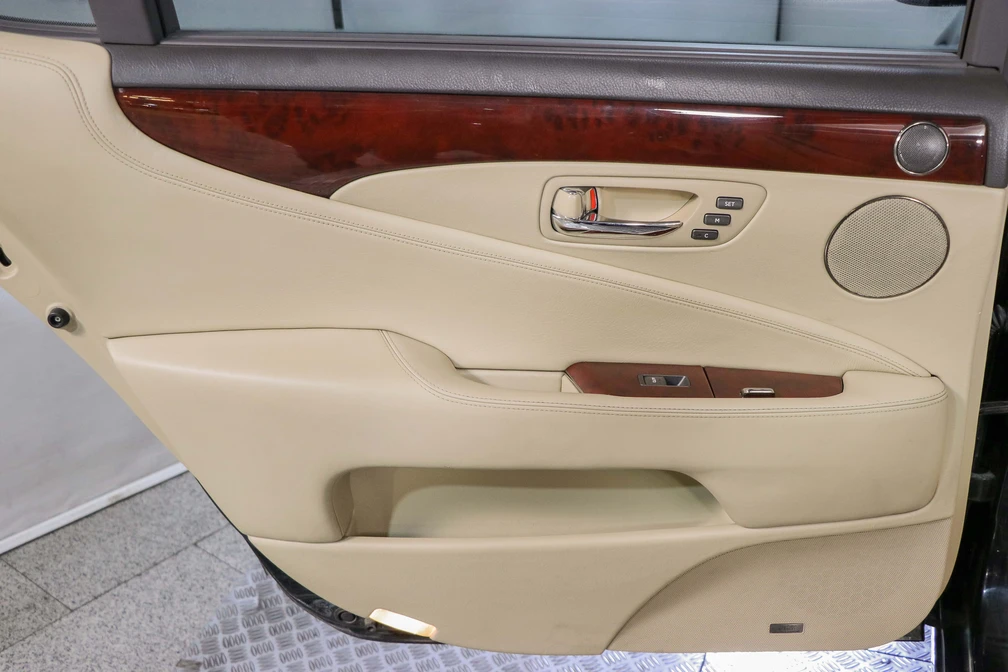 خرید و فروش لکسوس LS 460 - فول 4 نفره مدل 2008 نقد و اقساط خرید و فروش لکسوس LS 460 - فول 4 نفره مدل 2008 نقد و اقساط