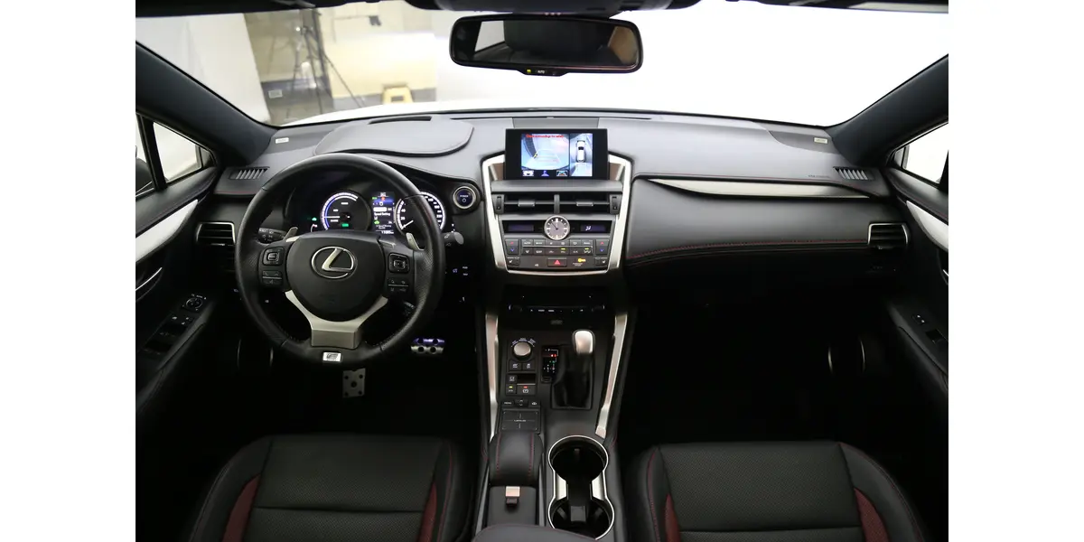 خرید و فروش لکسوس NX 200T - F SPORT - هفت کلید - سقف پاناروما مدل 2017 نقد و اقساط