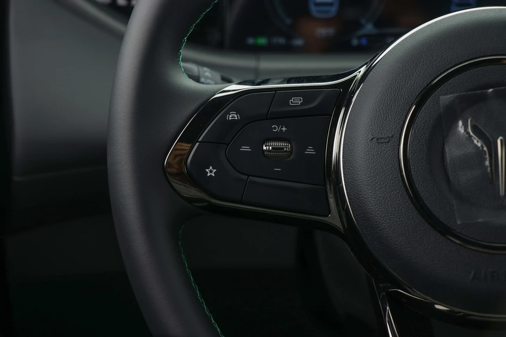 خرید و فروش وویا فری فول مدل 2025 نقد و اقساط خرید و فروش وویا فری فول مدل 2025 نقد و اقساط