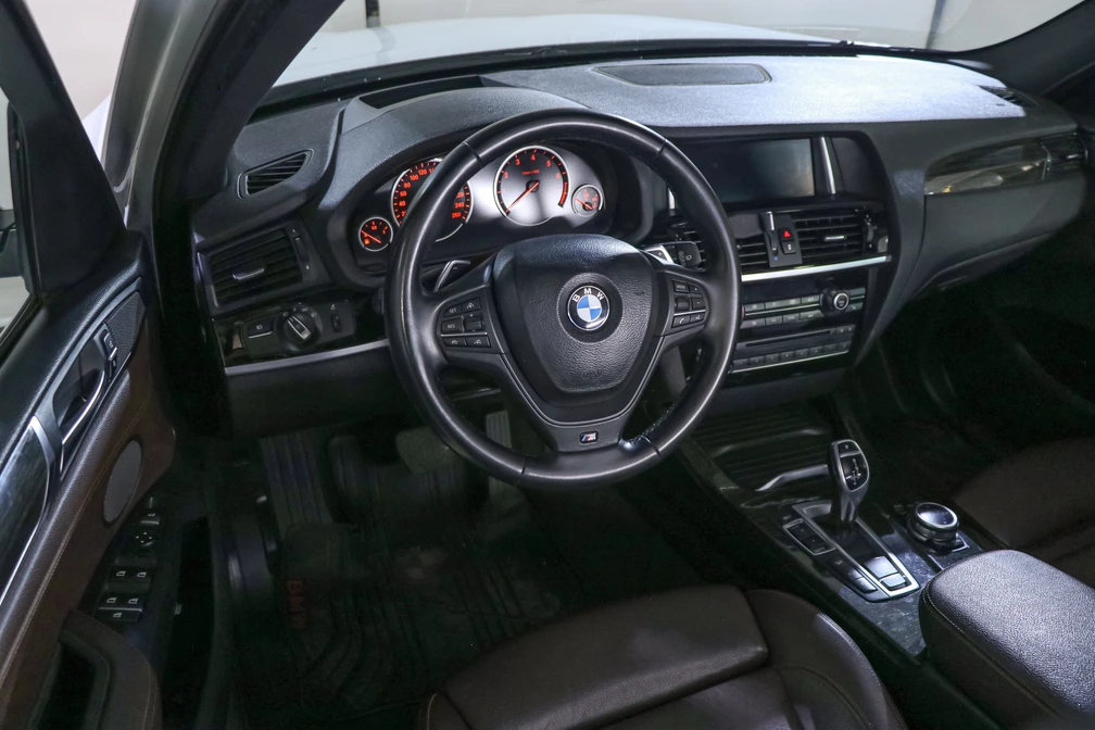 خرید و فروش ب ام و X3 28 - فول مدل 2015 نقد و اقساط