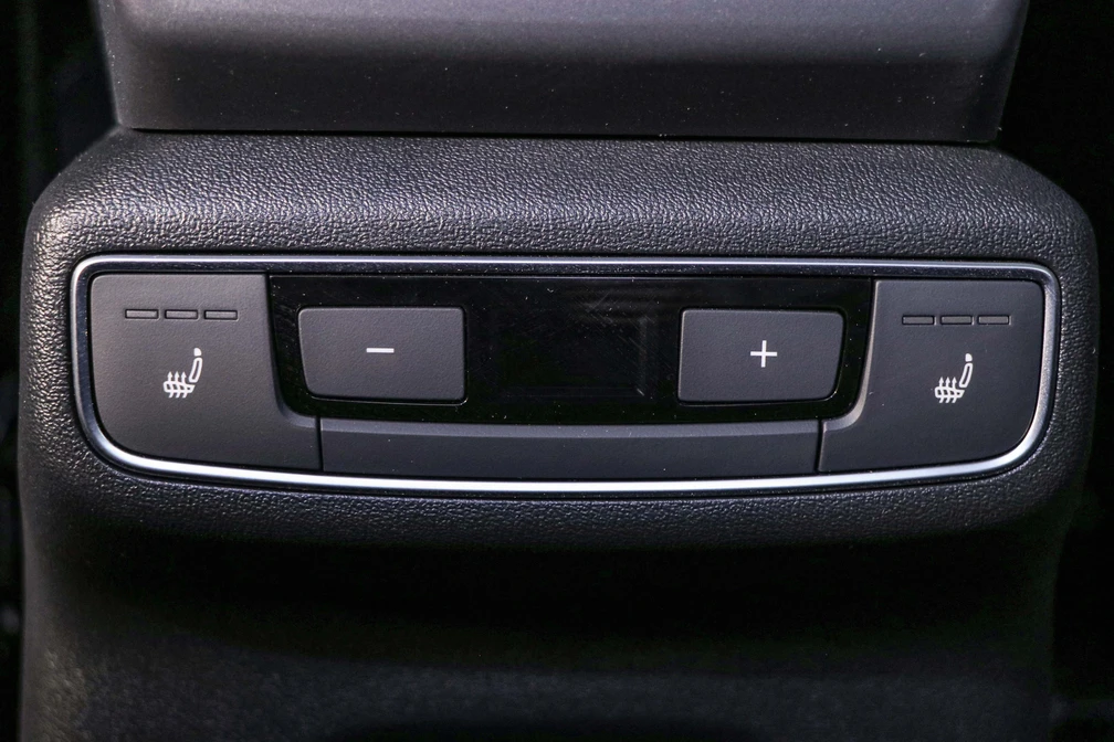 خرید و فروش آئودی q5etron سیلور پکیج - لو آپشن مدل 2024 نقد و اقساط خرید و فروش آئودی q5etron سیلور پکیج - لو آپشن مدل 2024 نقد و اقساط