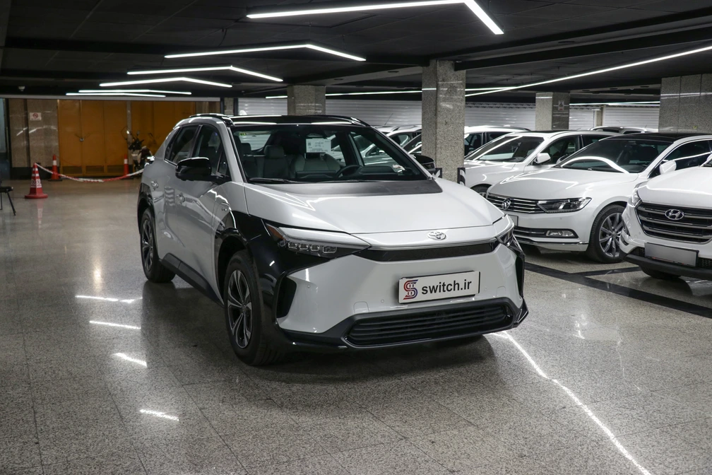 خرید و فروش تویوتا BZ4X 615 MAX مدل 2024 نقد و اقساط
