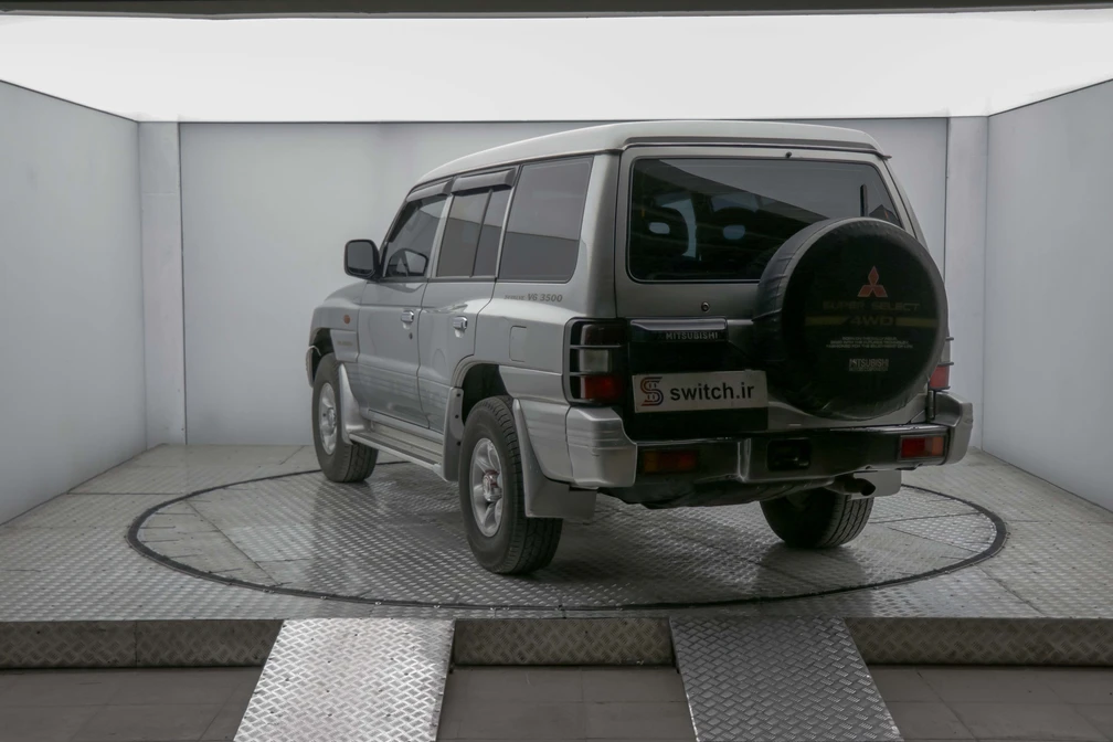 خرید و فروش میتسوبیشی پاجرو مونتاژ اتوماتیک مدل 1386 نقد و اقساط خرید و فروش میتسوبیشی پاجرو مونتاژ اتوماتیک مدل 1386 نقد و اقساط
