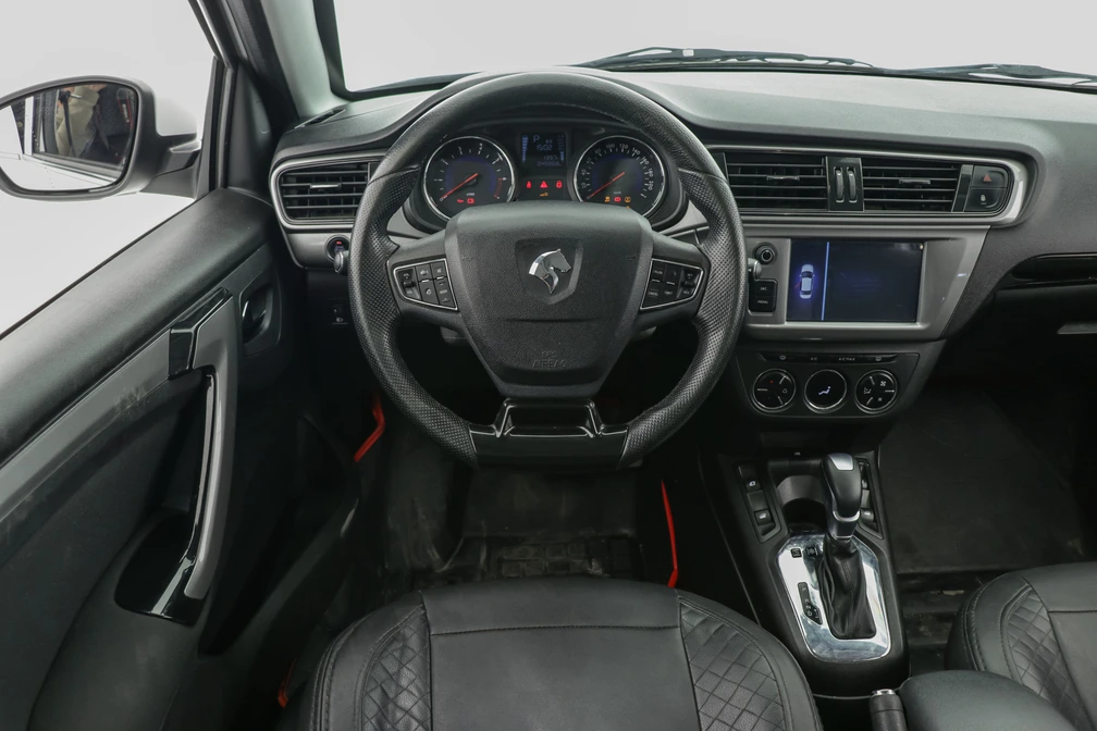 خرید و فروش ایران خودرو تارا V2 مدل 1401 نقد و اقساط