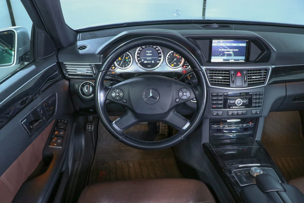 خرید و فروش بنز کلاس E 350 - فول مدل 2011 نقد و اقساط