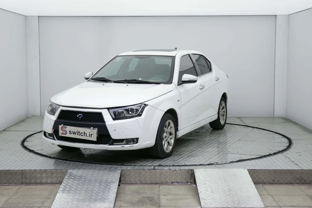 خرید و فروش ایران خودرو دنا پلاس توربو اتوماتیک مدل 1400 نقد و اقساط