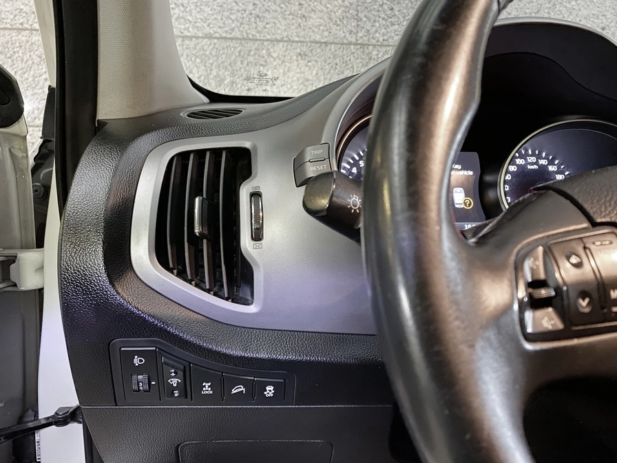 خرید و فروش کیا اسپورتیج SL - فول مدل 2015 نقد و اقساط خرید و فروش کیا اسپورتیج SL - فول مدل 2015 نقد و اقساط