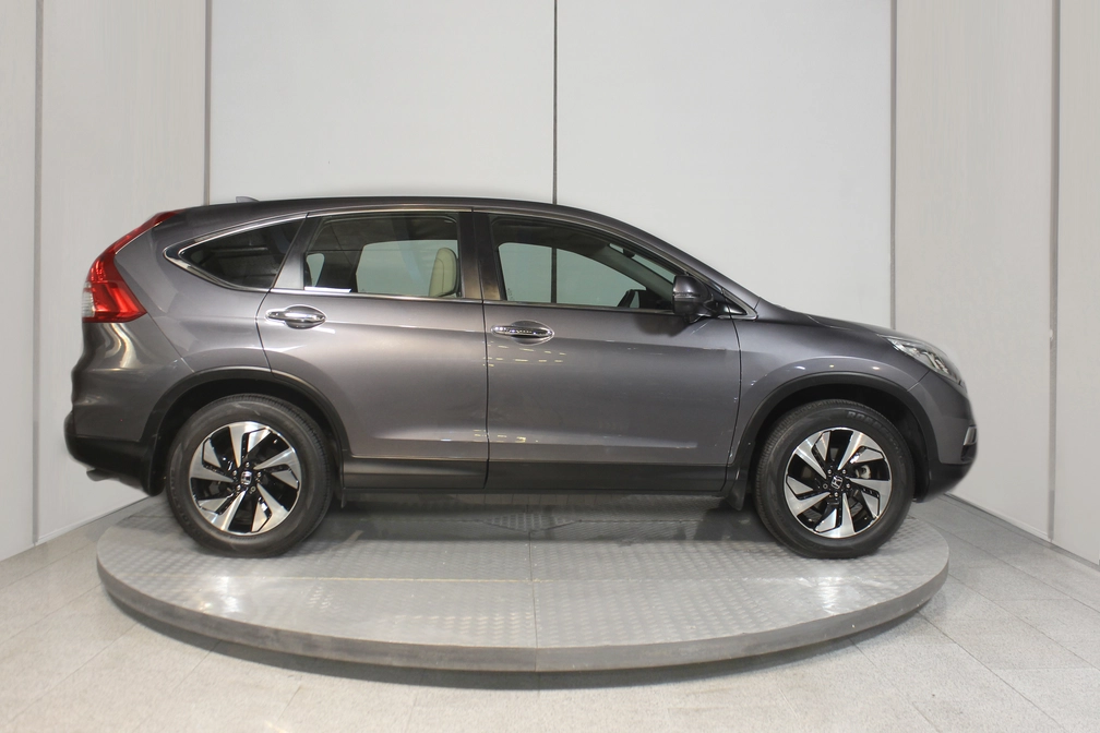 خرید و فروش هوندا CR-V EXL مدل 2015 نقد و اقساط خرید و فروش هوندا CR-V EXL مدل 2015 نقد و اقساط